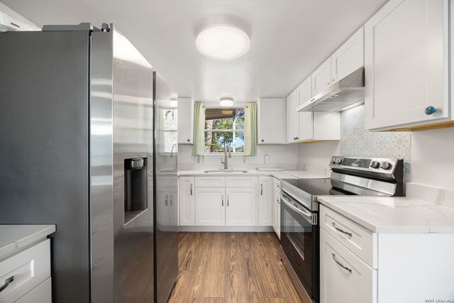 309 North Blvd, Universal City, TX 78148