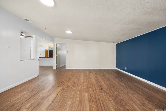 309 North Blvd, Universal City, TX 78148