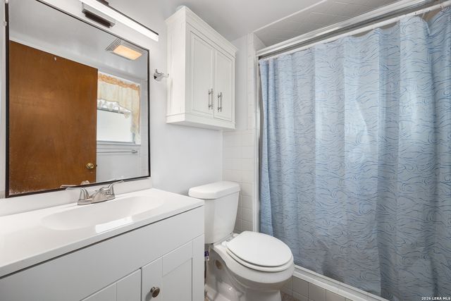 309 North Blvd, Universal City, TX 78148