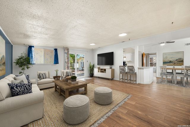 309 North Blvd, Universal City, TX 78148