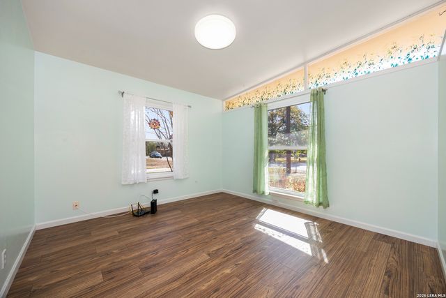 309 North Blvd, Universal City, TX 78148