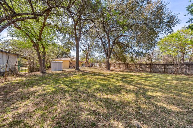 309 North Blvd, Universal City, TX 78148