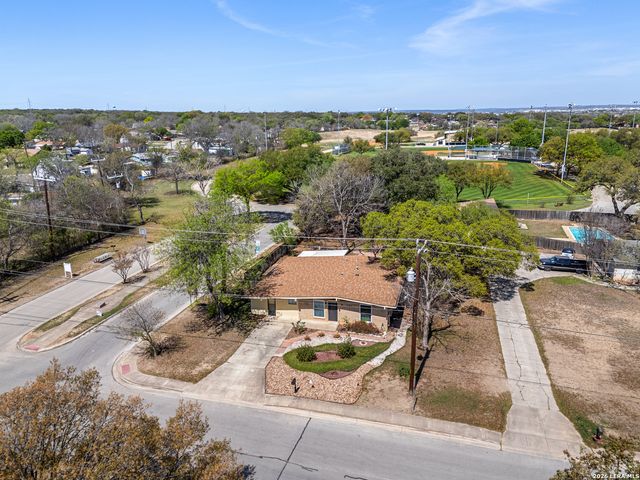 309 North Blvd, Universal City, TX 78148