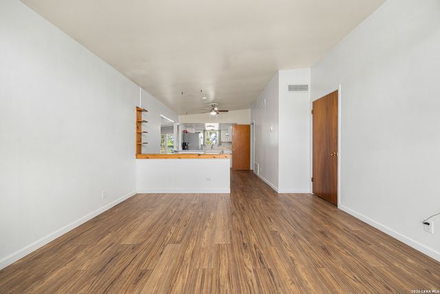 309 North Blvd, Universal City, TX 78148