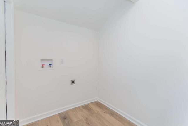 435 Jefferson Avenue, Fayetteville, GA 30214