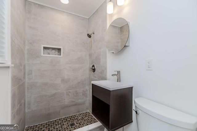 435 Jefferson Avenue, Fayetteville, GA 30214