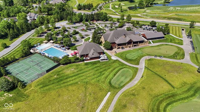 11477 Shoal Park, Noblesville, IN 46060