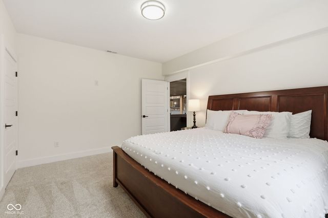 11477 Shoal Park, Noblesville, IN 46060