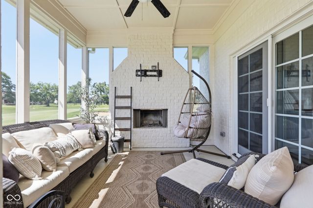 11477 Shoal Park, Noblesville, IN 46060