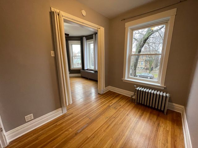 2329 N Sacramento Avenue, Chicago, IL 60647