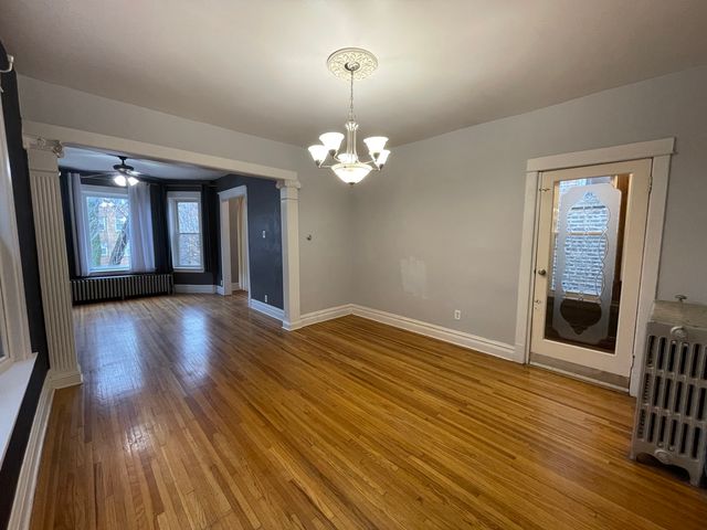 2329 N Sacramento Avenue, Chicago, IL 60647