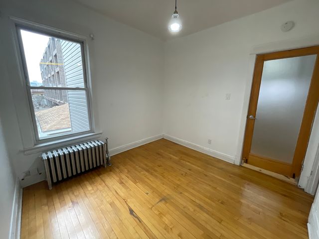 2329 N Sacramento Avenue, Chicago, IL 60647