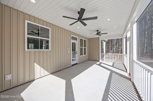 456 Eagle Trace Drive, Blounts Creek, NC 27814