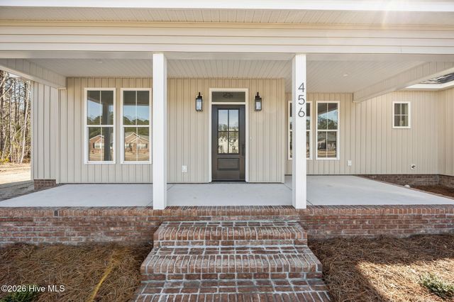 456 Eagle Trace Drive, Blounts Creek, NC 27814