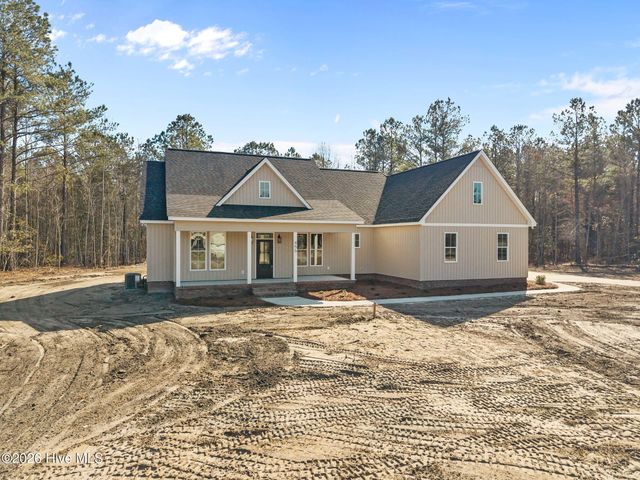 456 Eagle Trace Drive, Blounts Creek, NC 27814