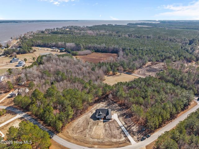 456 Eagle Trace Drive, Blounts Creek, NC 27814