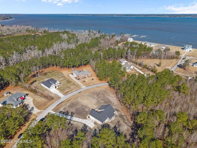 456 Eagle Trace Drive, Blounts Creek, NC 27814