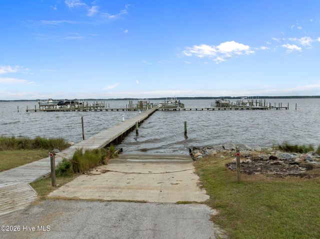 456 Eagle Trace Drive, Blounts Creek, NC 27814