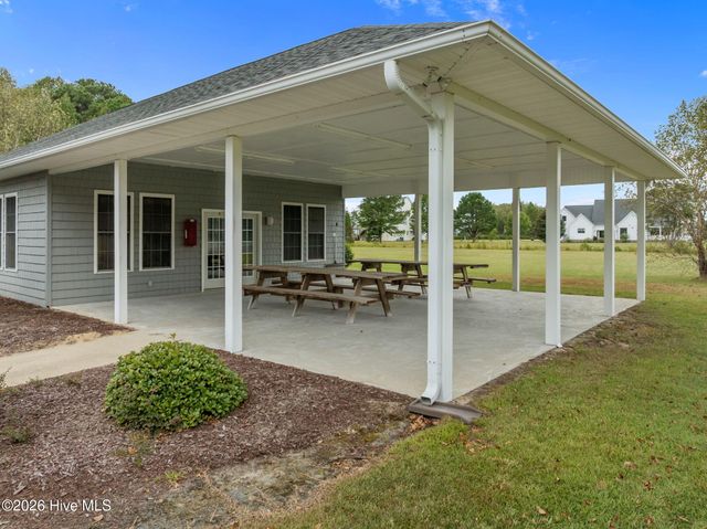 456 Eagle Trace Drive, Blounts Creek, NC 27814