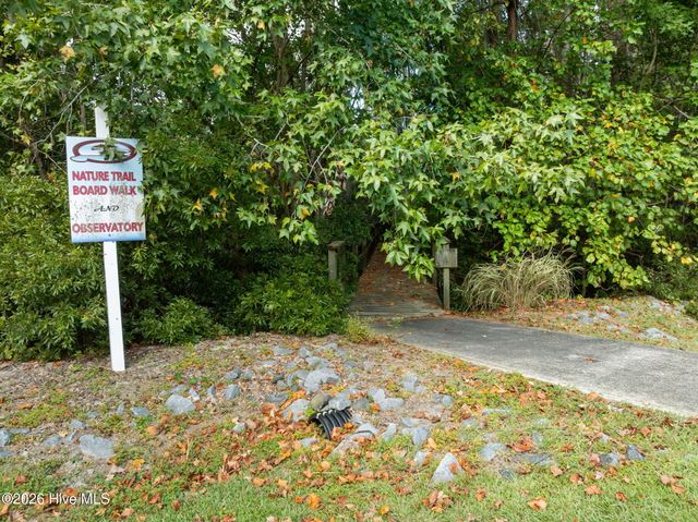 456 Eagle Trace Drive, Blounts Creek, NC 27814