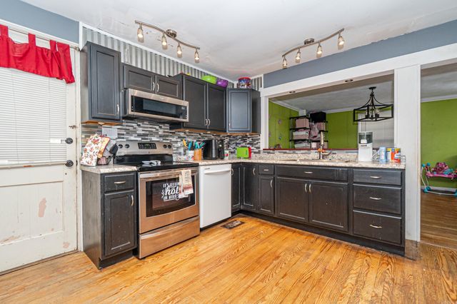 1212 W Cedar Street, El Dorado, AR 71730