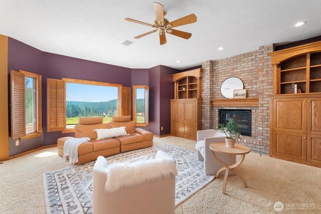 714 E Edenderry Court, Spokane, WA 99223