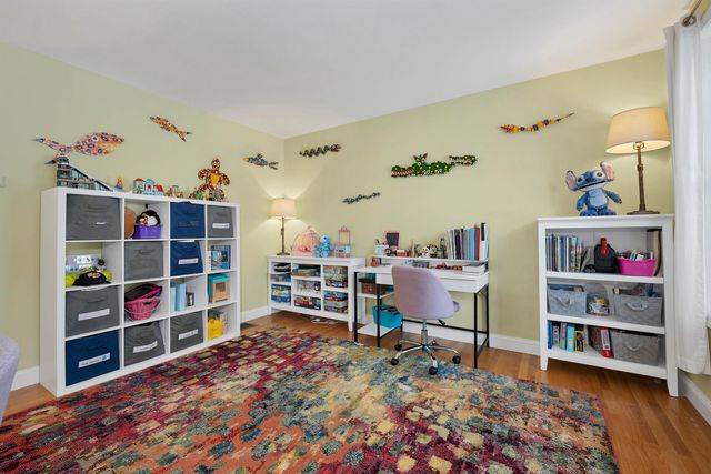 4 Heron Drive, Litchfield, NH 03052