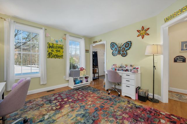 4 Heron Drive, Litchfield, NH 03052