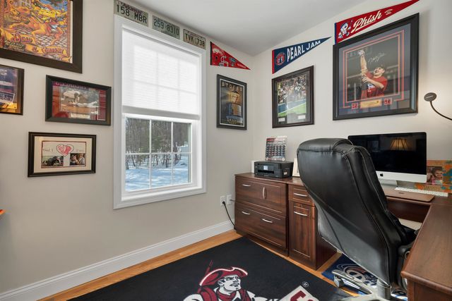 4 Heron Drive, Litchfield, NH 03052