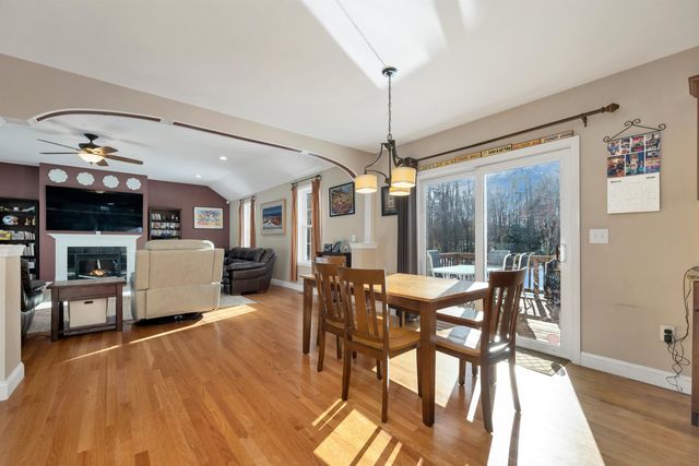 4 Heron Drive, Litchfield, NH 03052