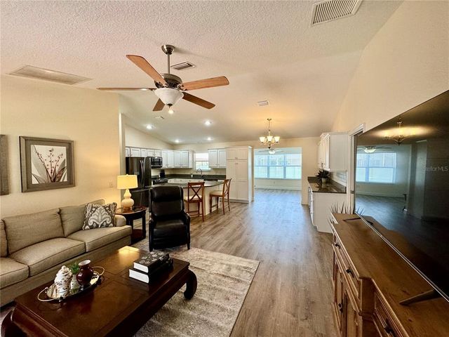 12046 NE 51ST CIRCLE, Oxford, FL 34484