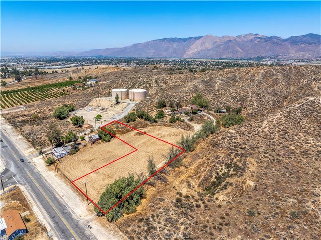 1 Park Avenue, San Jacinto, CA 92583