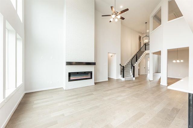 1735 Rustling Creek Drive, Missouri City, TX 77459