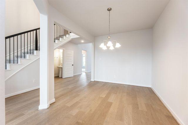 1735 Rustling Creek Drive, Missouri City, TX 77459