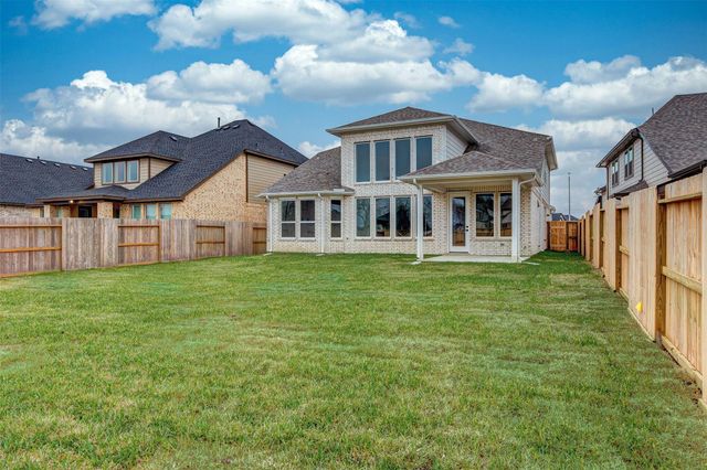 1735 Rustling Creek Drive, Missouri City, TX 77459