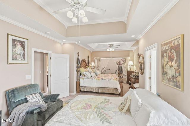 522 Waterstone Circle, Greeneville, TN 37745