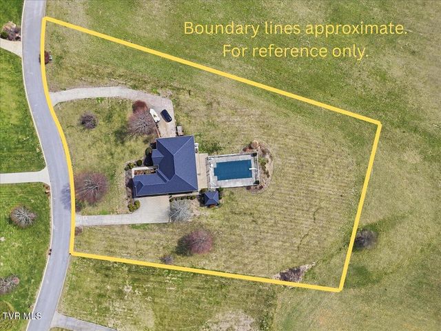 522 Waterstone Circle, Greeneville, TN 37745
