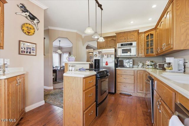522 Waterstone Circle, Greeneville, TN 37745