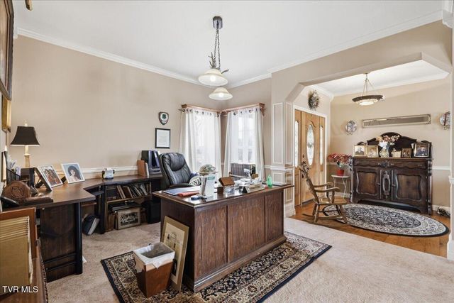 522 Waterstone Circle, Greeneville, TN 37745