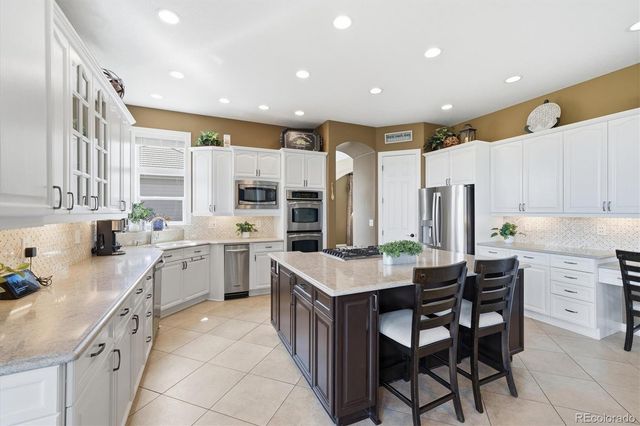 6558 S Riviera Way, Aurora, CO 80016