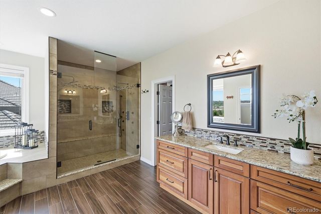 6558 S Riviera Way, Aurora, CO 80016