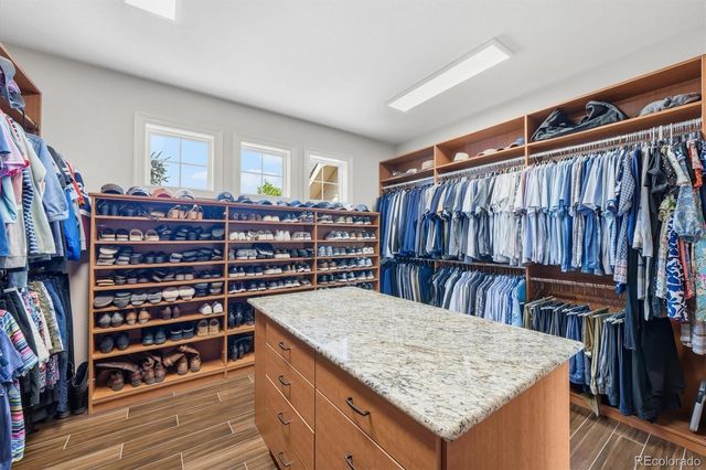 6558 S Riviera Way, Aurora, CO 80016