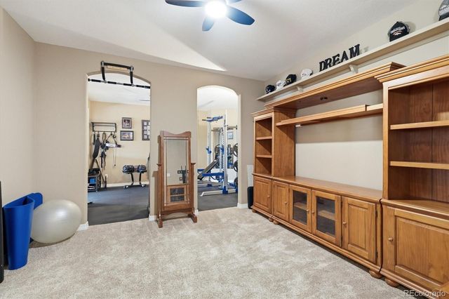 6558 S Riviera Way, Aurora, CO 80016