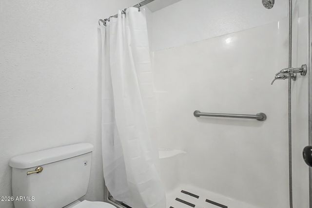 4742 W PARADISE Drive, Glendale, AZ 85304