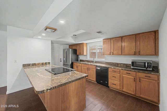 4742 W PARADISE Drive, Glendale, AZ 85304
