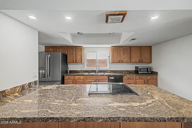 4742 W PARADISE Drive, Glendale, AZ 85304