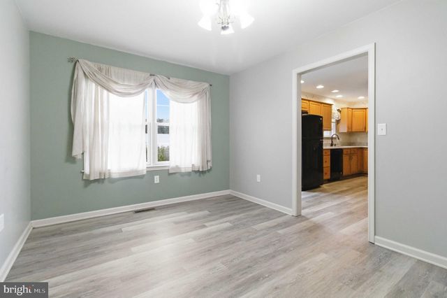 4 GROUSE RD, Dillsburg, PA 17019