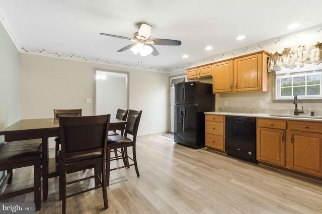 4 GROUSE RD, Dillsburg, PA 17019