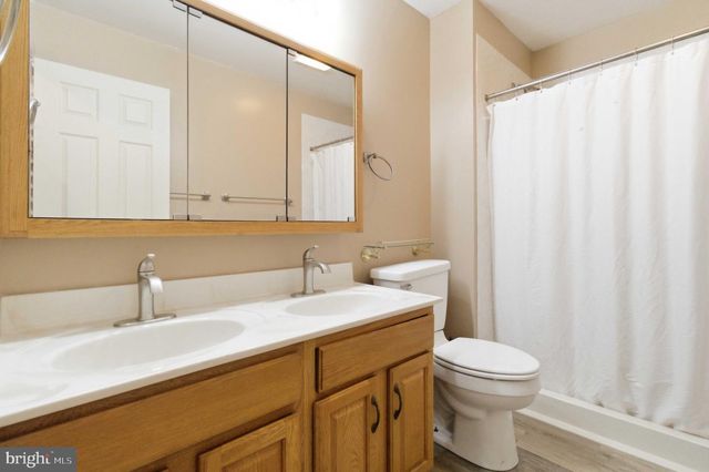 4 GROUSE RD, Dillsburg, PA 17019