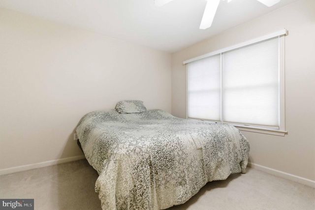 4 GROUSE RD, Dillsburg, PA 17019